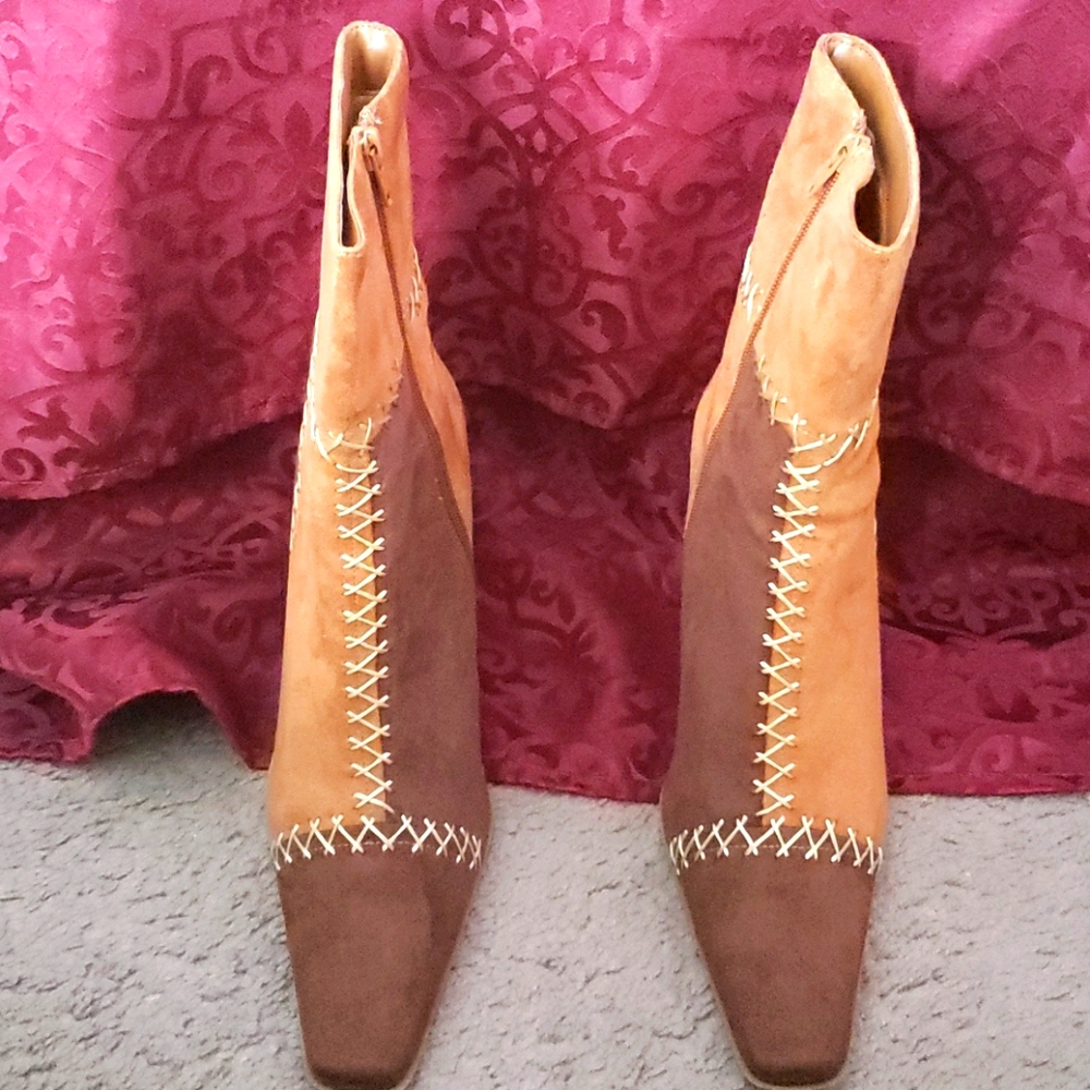 Ankle boots